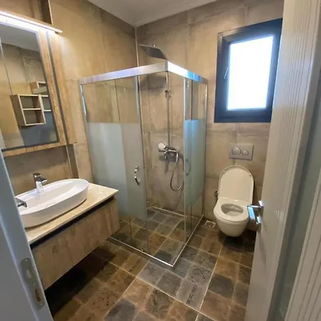 Immaculate 4-bed In Dalyan Villa Ortaca