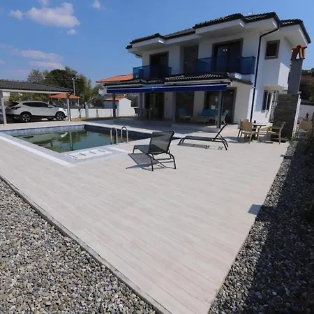 Immaculate 4-bed In Dalyan Villa *